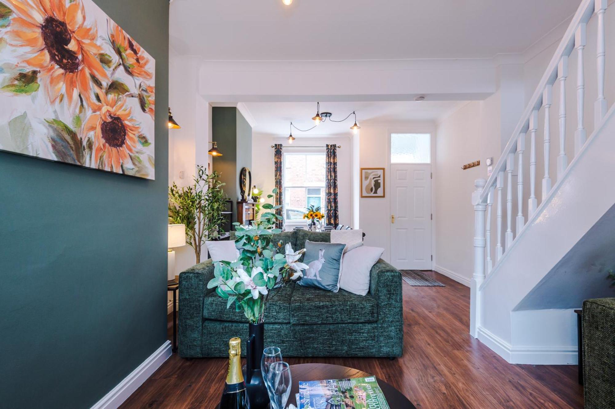 New! Stunning 2-Bed City-Centre Home In Chester By 53 Degrees Property - Ideal For Couples & Groups - Sleeps 6! Ngoại thất bức ảnh