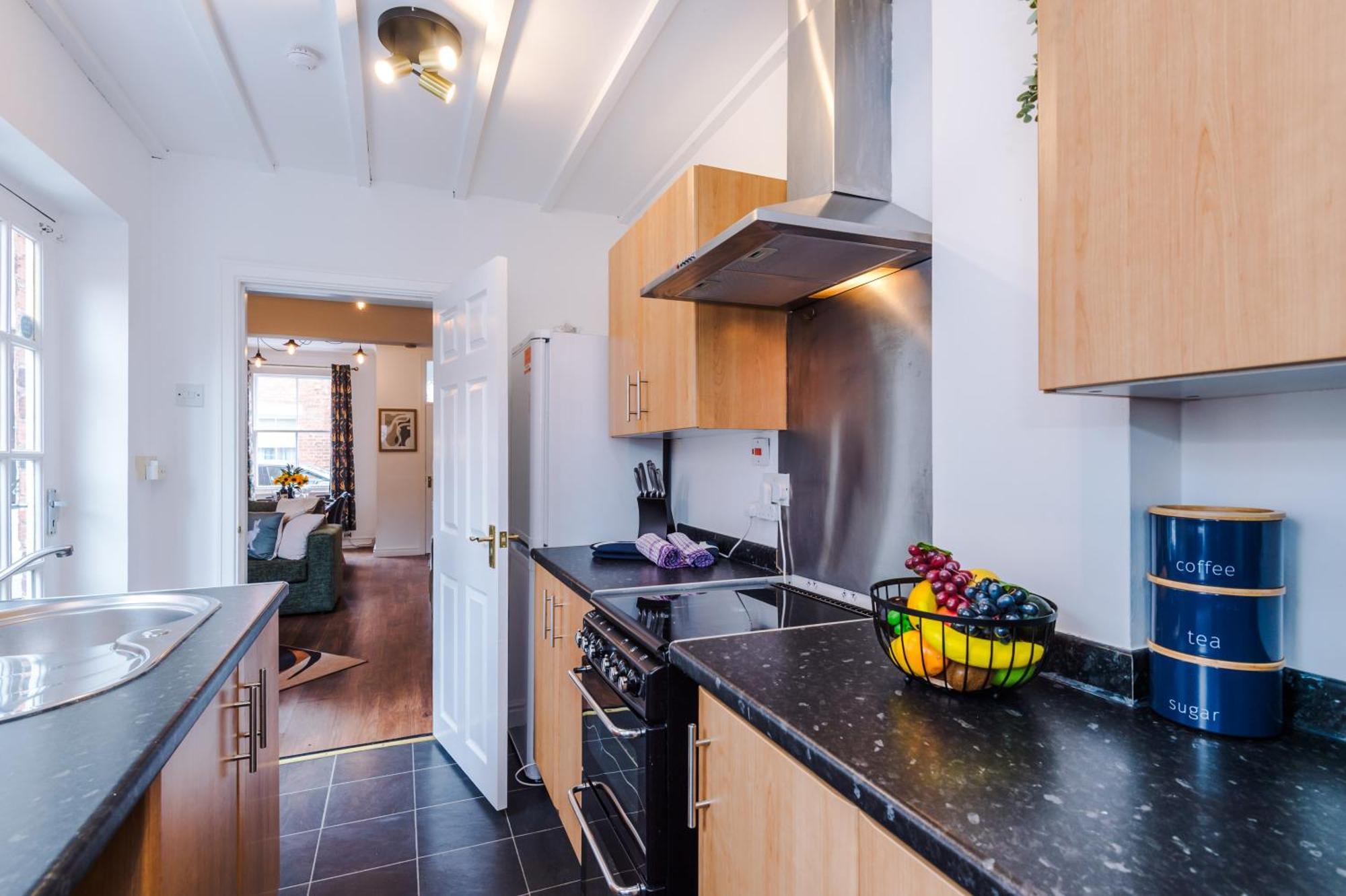 New! Stunning 2-Bed City-Centre Home In Chester By 53 Degrees Property - Ideal For Couples & Groups - Sleeps 6! Ngoại thất bức ảnh